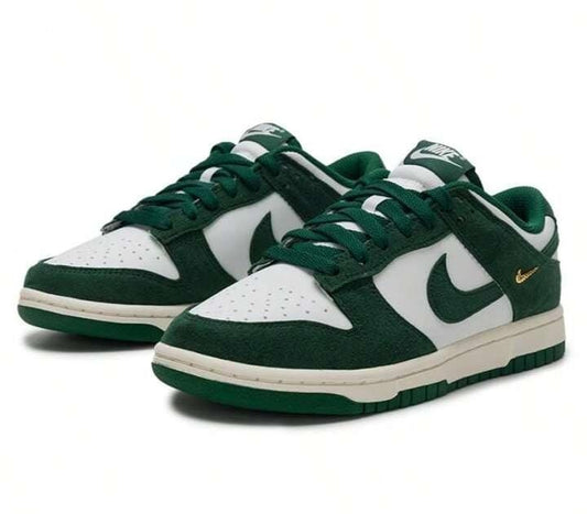 Nike Women's Dunk Low Shoes